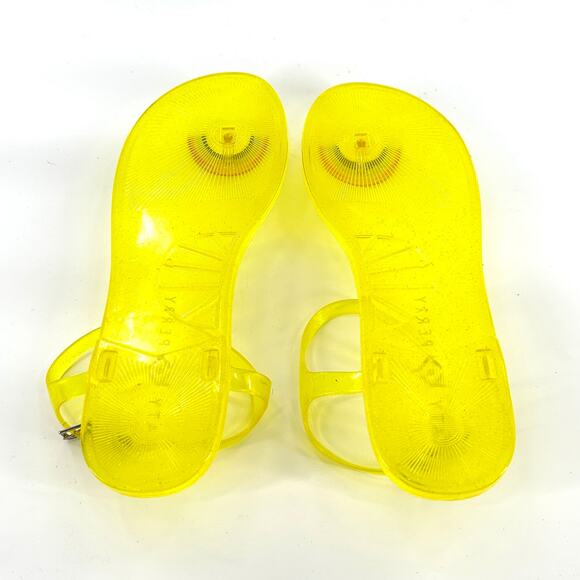 Katy Perry Jelly Rainbow Sandals 9 NWOT Yellow Flat Ankle Strap Beach Travel - Picture 3 of 8